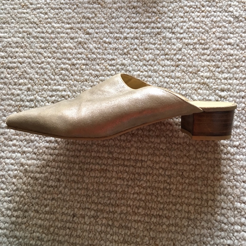 Shoes - Picture 3 of 3